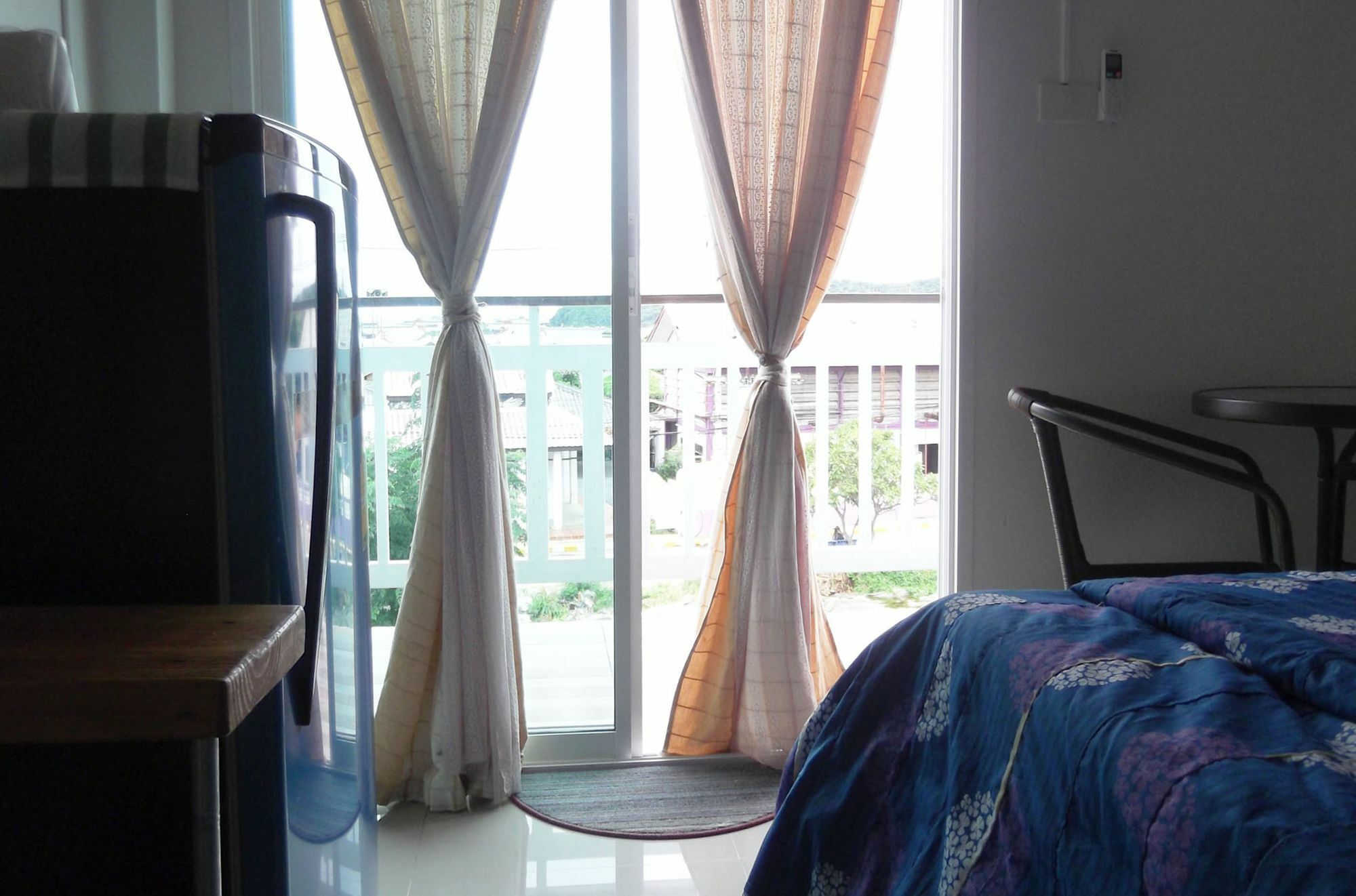 Sichangstyle Resort Ko Si Chang Buitenkant foto