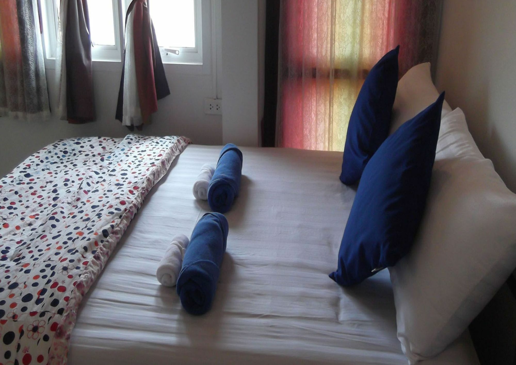 Sichangstyle Resort Ko Si Chang Buitenkant foto